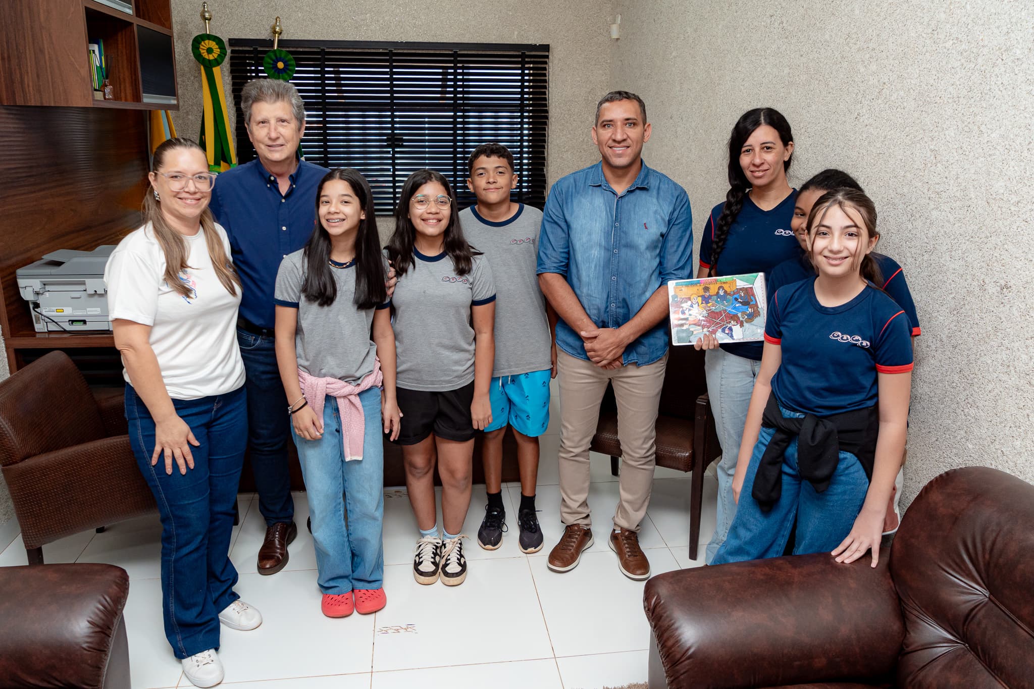 Câmara Municipal recebe visita de alunos do Colégio CEPE em projeto que valoriza conexões e protagonismo estudantil