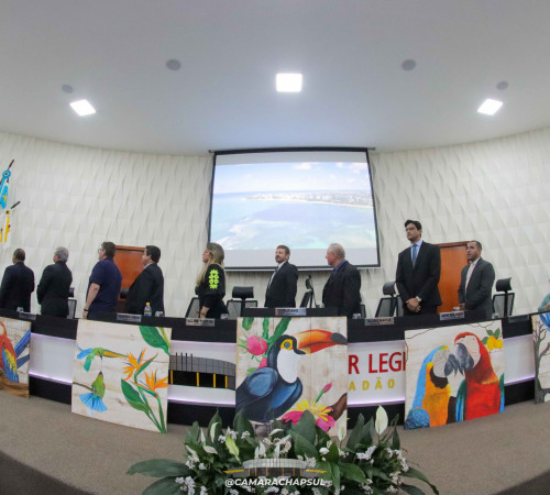 Sessão Solene homenageia professores de Chapadão do Sul