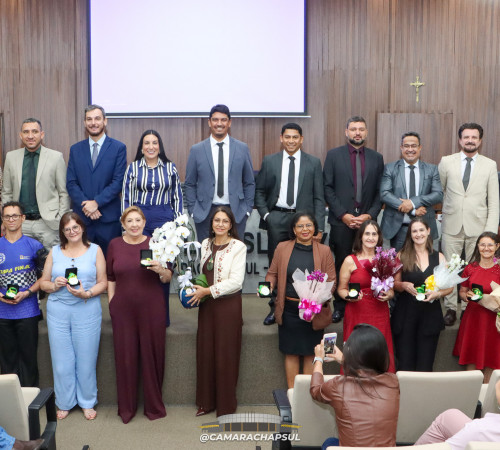 Sessão Solene em homenagem aos Professores